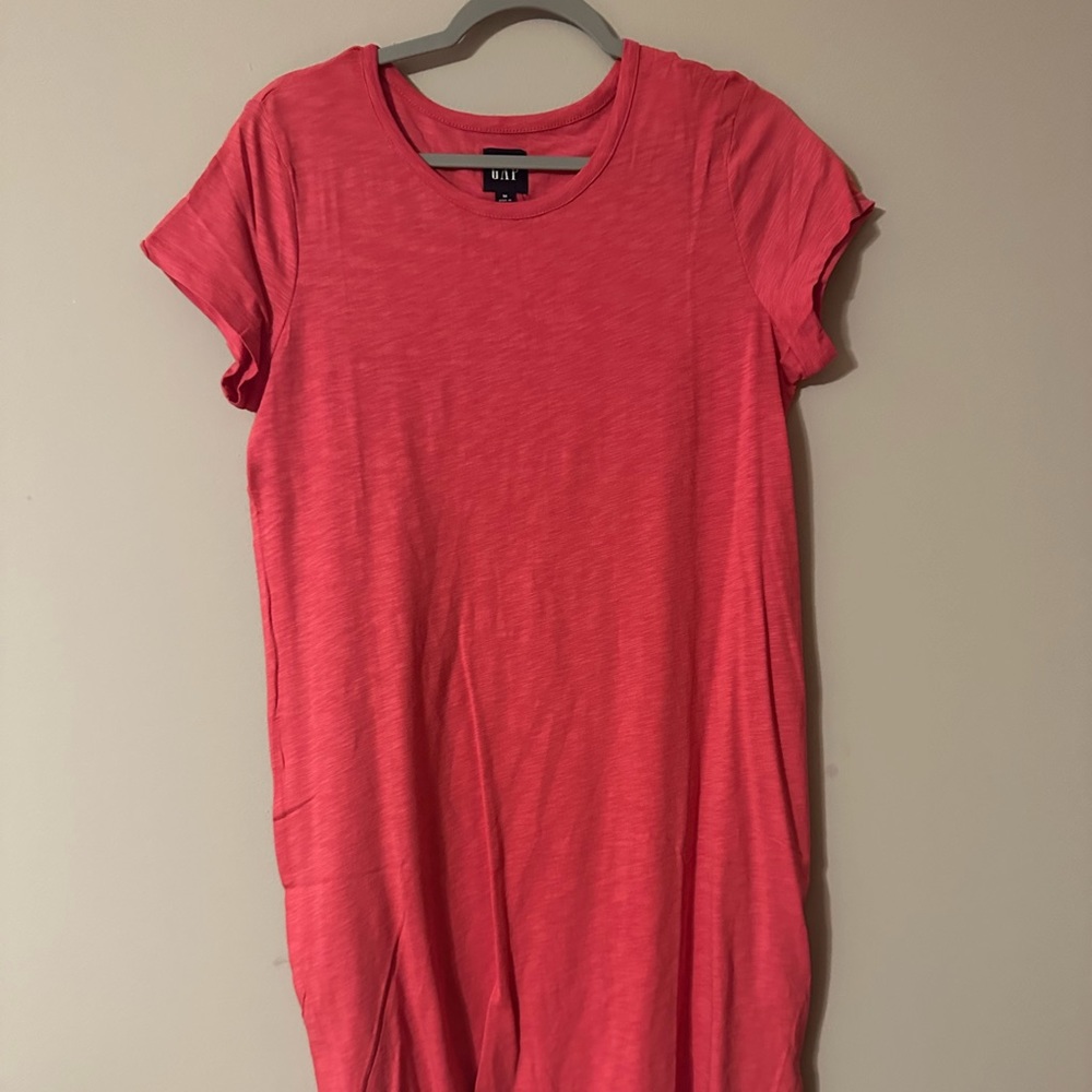 gap pink tshirt dress !